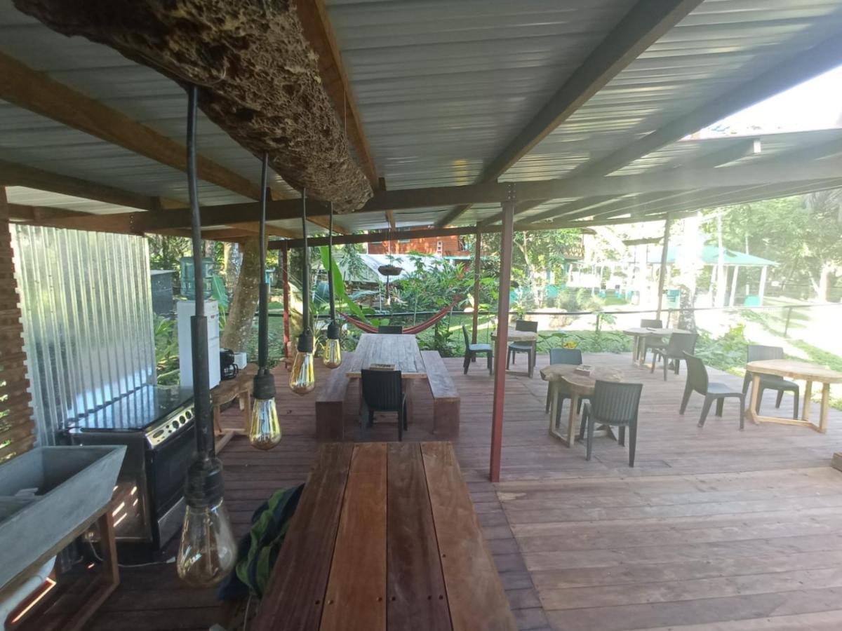 La Luciernaga Big Creek Bed & Breakfast Bocas Town Ngoại thất bức ảnh