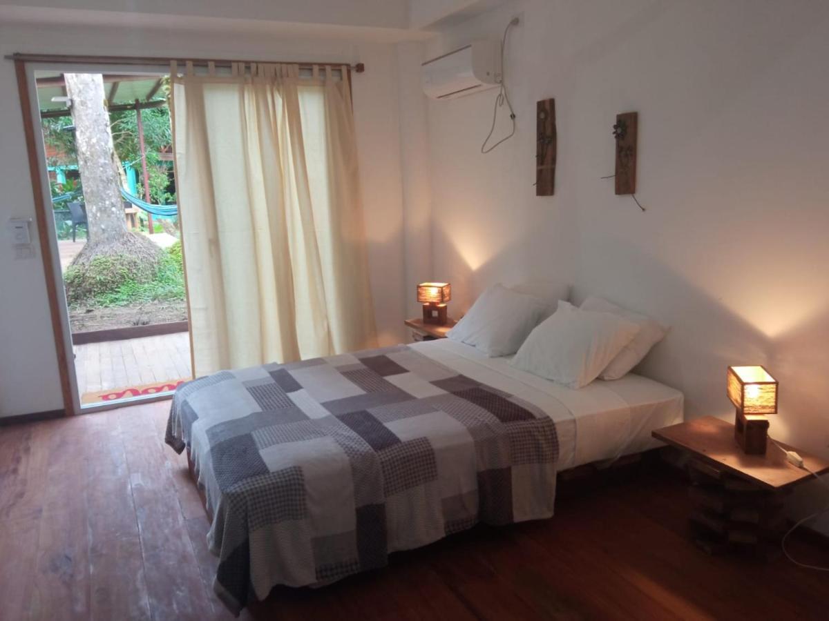 La Luciernaga Big Creek Bed & Breakfast Bocas Town Ngoại thất bức ảnh